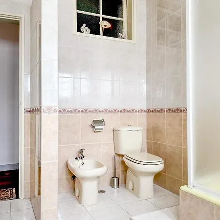 Pátio Privado Com Churrasqueira By Em Figueira Figueira da Foz