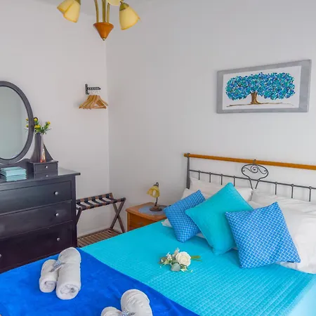 Pátio Privado Com Churrasqueira By Em Figueira * Figueira da Foz