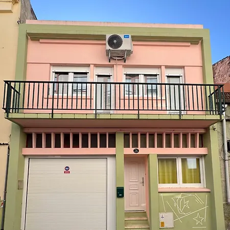 Patio Privado Com Churrasqueira By Ferias Em Figueira 别墅 *